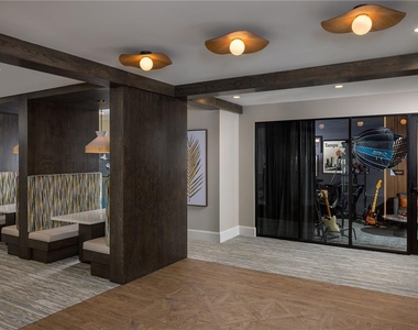 5127 W Tyson Avenue - Photo Thumbnail 45