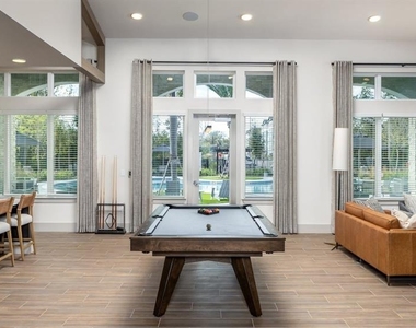 10881 Caladesi Avenue - Photo Thumbnail 6