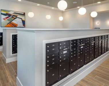 10881 Caladesi Avenue - Photo Thumbnail 9