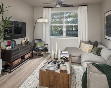 10881 Caladesi Avenue - Photo Thumbnail 13