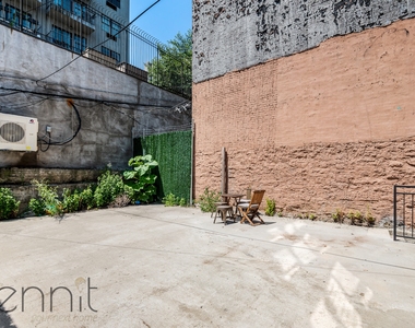 396 South 5th Street - Photo Thumbnail 12