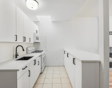 782 Bergen Street - Photo Thumbnail 1