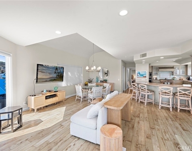 603 S Coast Hwy - Photo Thumbnail 4