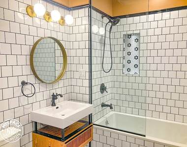 187 Kent Avenue - Photo Thumbnail 4