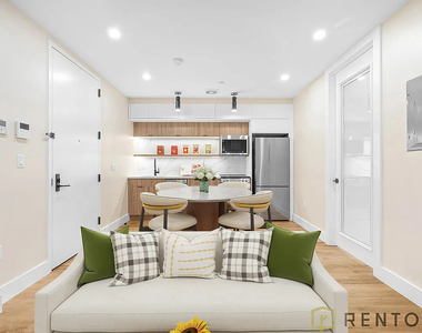 28 Richardson Street - Photo Thumbnail 1