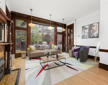 106 Lexington Avenue - Photo Thumbnail 0
