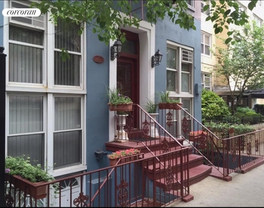 413 E 85th Street - Photo Thumbnail 4