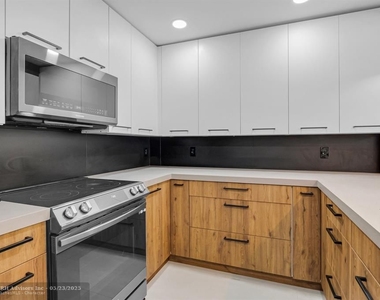 6850 Nw 2nd Ave - Photo Thumbnail 11