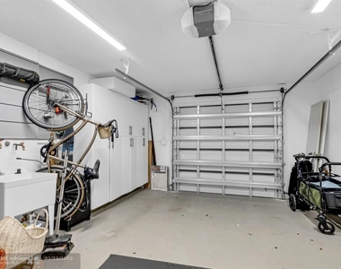 6850 Nw 2nd Ave - Photo Thumbnail 44