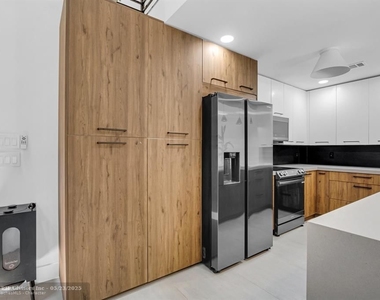 6850 Nw 2nd Ave - Photo Thumbnail 12