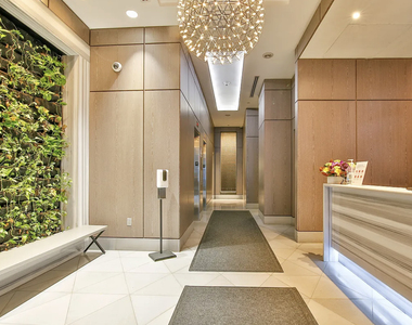 3 West 36th Street - Photo Thumbnail 7