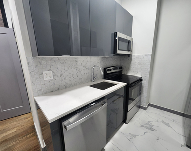 601 West 141st Street - Photo Thumbnail 3