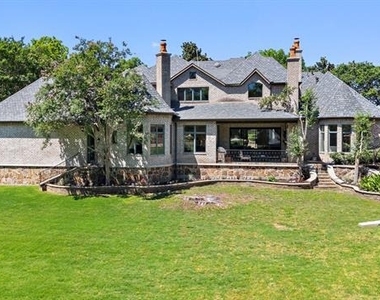 2 Terrabella Lane - Photo Thumbnail 35