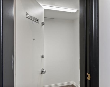 2 Terrabella Lane - Photo Thumbnail 32
