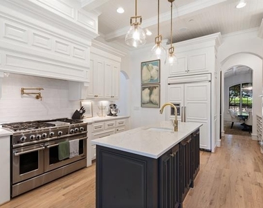2 Terrabella Lane - Photo Thumbnail 8