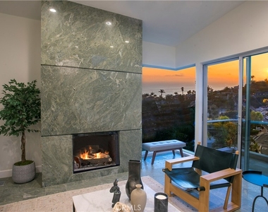 533 Temple Hills Drive - Photo Thumbnail 5