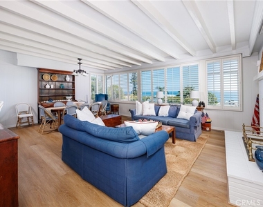960 Cliff Drive - Photo Thumbnail 9