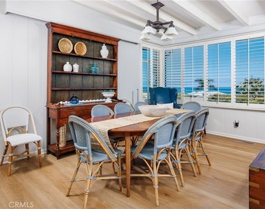 960 Cliff Drive - Photo Thumbnail 7