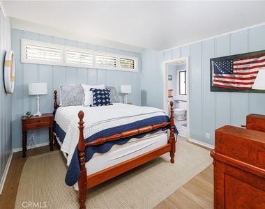 960 Cliff Drive - Photo Thumbnail 19