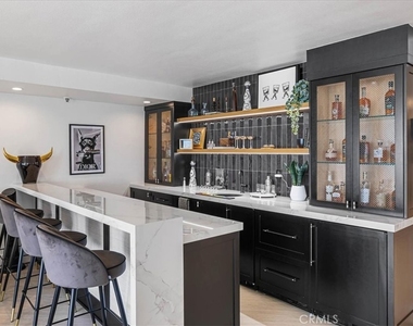 410 Corto Lane - Photo Thumbnail 9