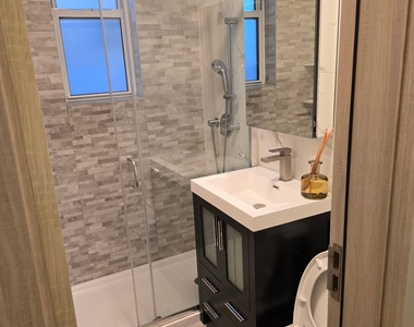 25-51 14th Street - Photo Thumbnail 12