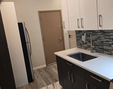 25-51 14th Street - Photo Thumbnail 2