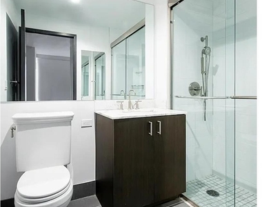21 W End Ave - Photo Thumbnail 7