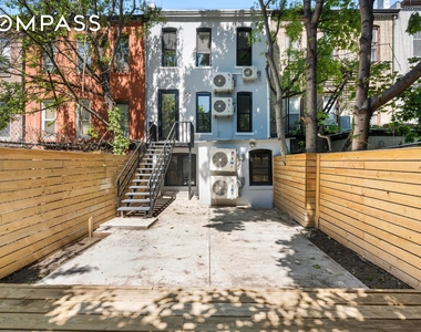 192 Weirfield Street - Photo Thumbnail 4