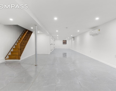 192 Weirfield Street - Photo Thumbnail 11