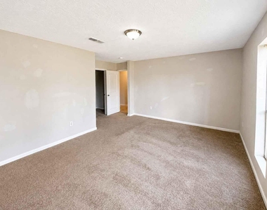 8607 Sherrywood Drive - Photo Thumbnail 27