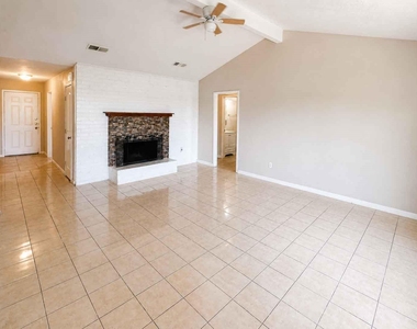 8607 Sherrywood Drive - Photo Thumbnail 10