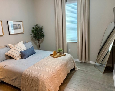 17577 Santorini Court - Photo Thumbnail 15
