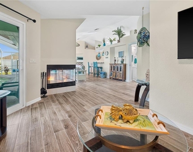 10264 Winnipeg Street - Photo Thumbnail 16