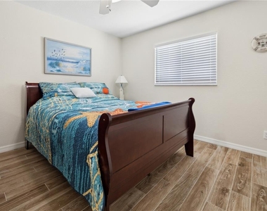10264 Winnipeg Street - Photo Thumbnail 21