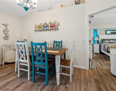 10264 Winnipeg Street - Photo Thumbnail 11