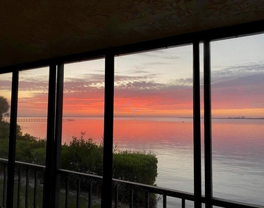 14459 River Beach Drive - Photo Thumbnail 25