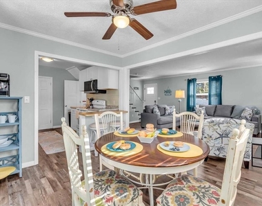 3843 Chapel Drive - Photo Thumbnail 29