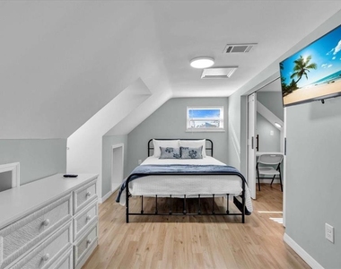 3843 Chapel Drive - Photo Thumbnail 26