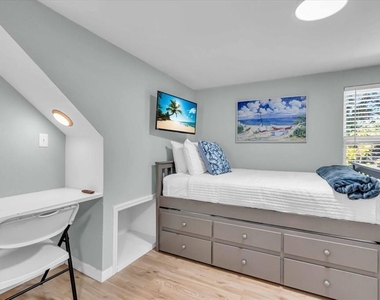 3843 Chapel Drive - Photo Thumbnail 27