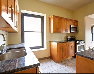 259 Lenox Avenue - Photo Thumbnail 2
