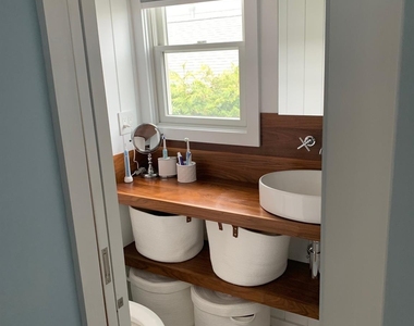 317 Bay Walk - Photo Thumbnail 12