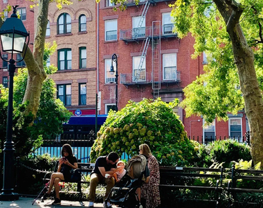 16 Abingdon Square - Photo Thumbnail 1