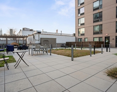 44-72 11th Street - Photo Thumbnail 1