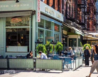 228 East 89th Street - Photo Thumbnail 4