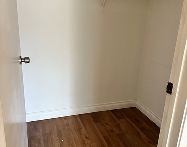 14801 Nordhoff Street - Photo Thumbnail 3