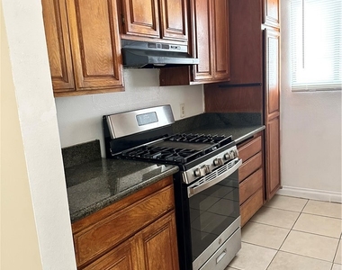 14801 Nordhoff Street - Photo Thumbnail 36