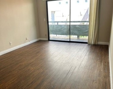 14801 Nordhoff Street - Photo Thumbnail 39