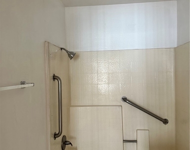 14801 Nordhoff Street - Photo Thumbnail 32