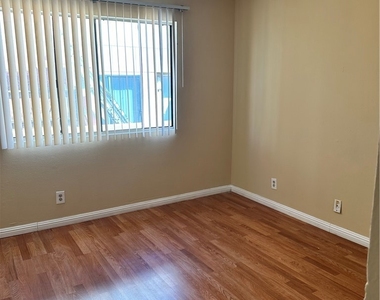 14801 Nordhoff Street - Photo Thumbnail 28
