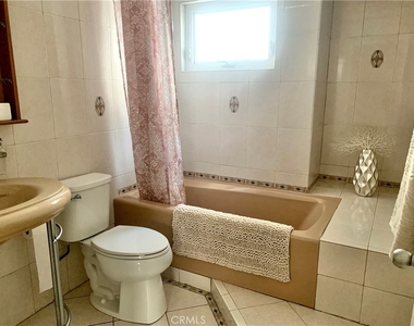 425 S Catalina Avenue - Photo Thumbnail 11